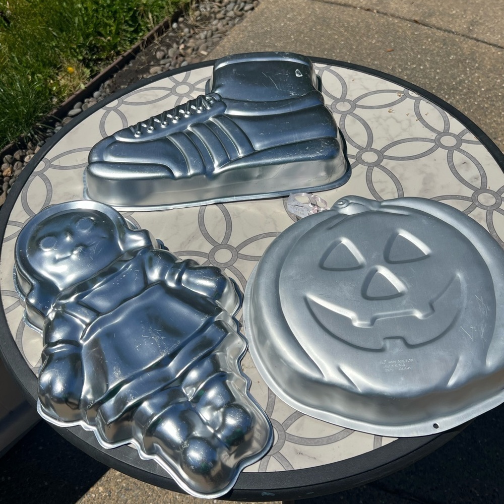 Vintage Wilton Cake Pan Lot! Doll, Shoe, Pumpkin - Picture 4 of 10